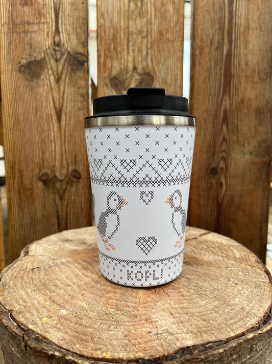 Knitted Puffins cup